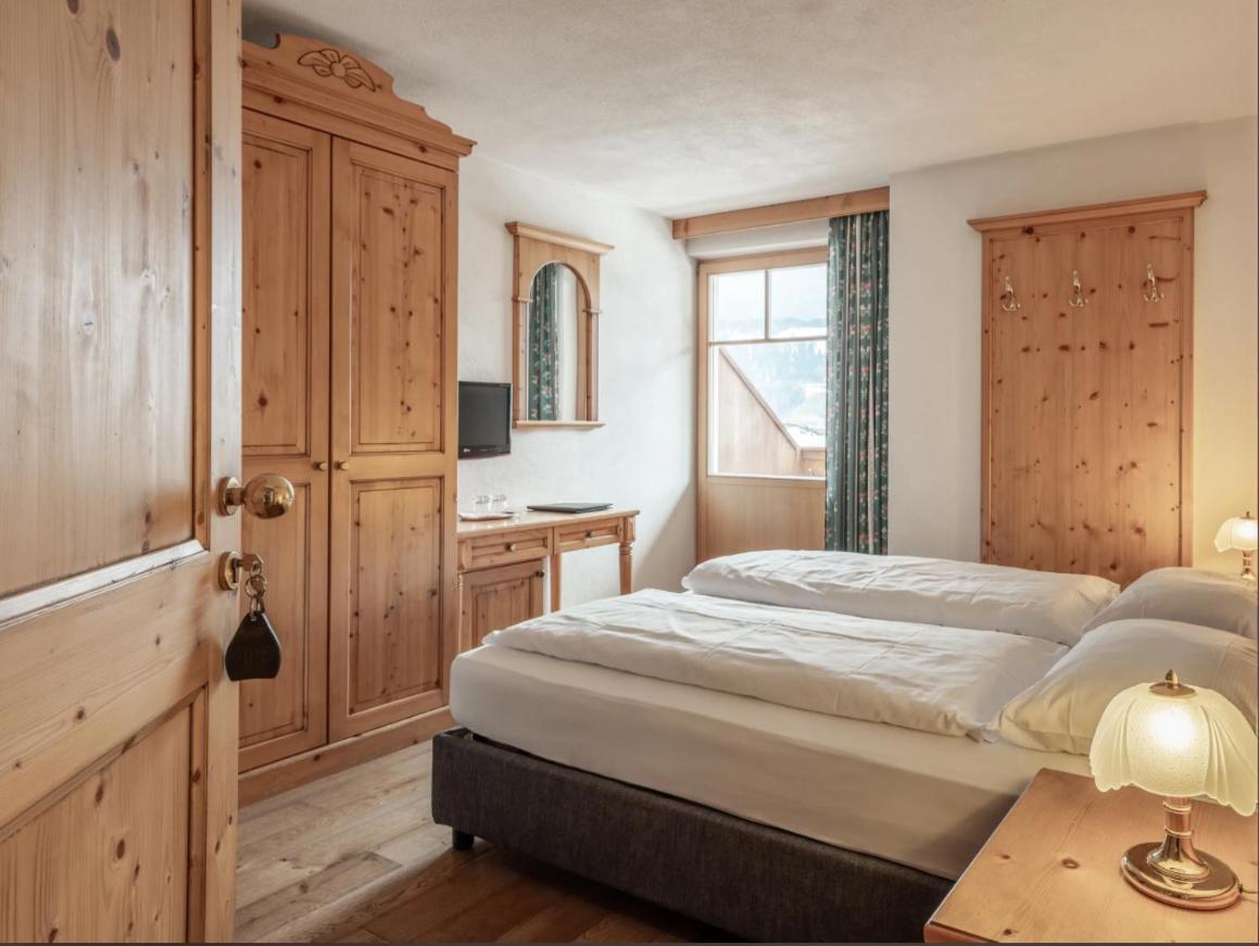 Hotel Bad Waldbrunn Welsberg Exteriör bild